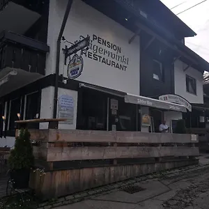 - Restaurant Jaegerwinkl Bed & Breakfast